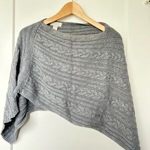 LOFT Gray Cable Knit Poncho, 53% cotton, 40%rayon, 7% nylon. Aprox 42" x 12.5"